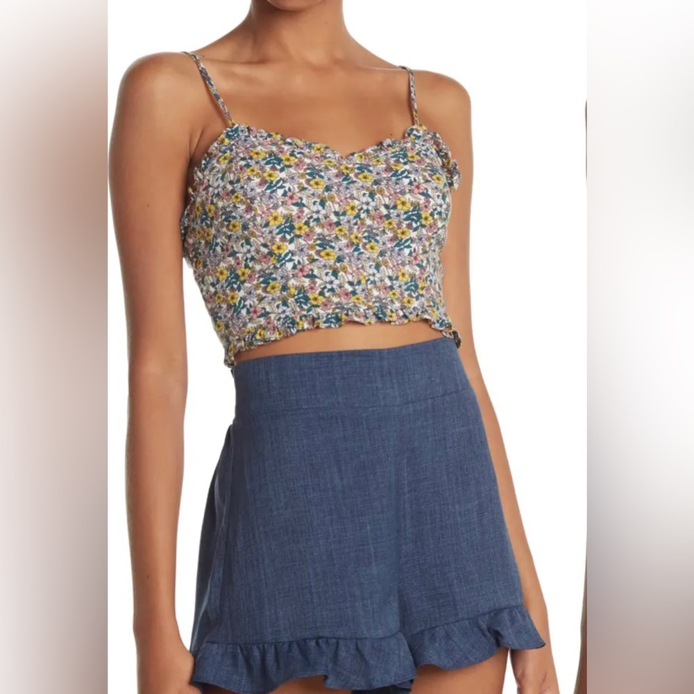 BCBGeneration Women’s Cami Crop Top, Size Med, NEVER WORN